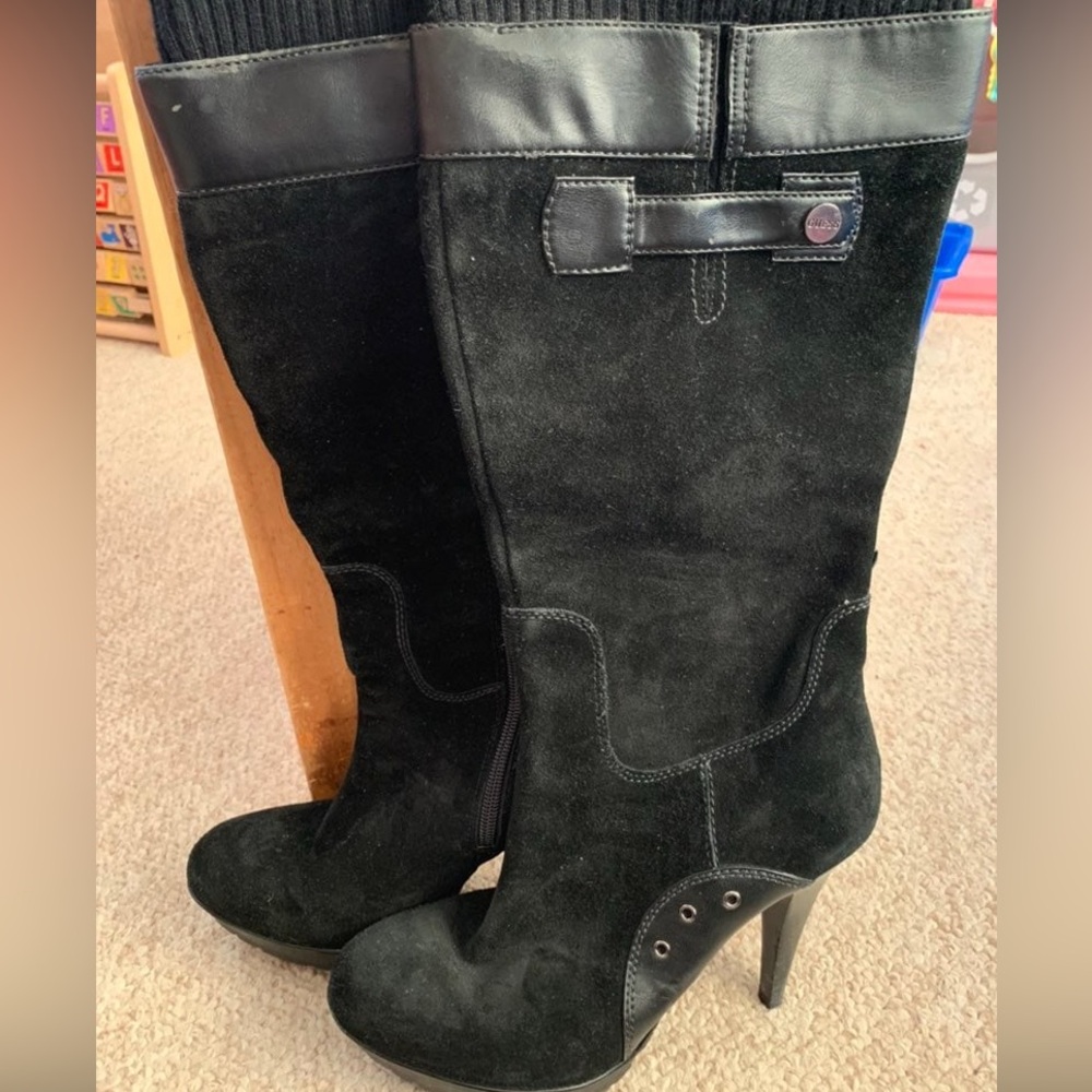 GUESS Black Suede Knee High Stiletto Boots Zip Logo Button Ribbed Cuff Eyelets
